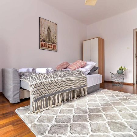 Cozy Apartment With Balcony - Palace Of Culture By Rent Like Home Warsaw Luaran gambar